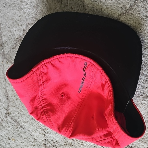 Nwot Under Armour Red Basketball Logo Cap - Picture 2 of 2